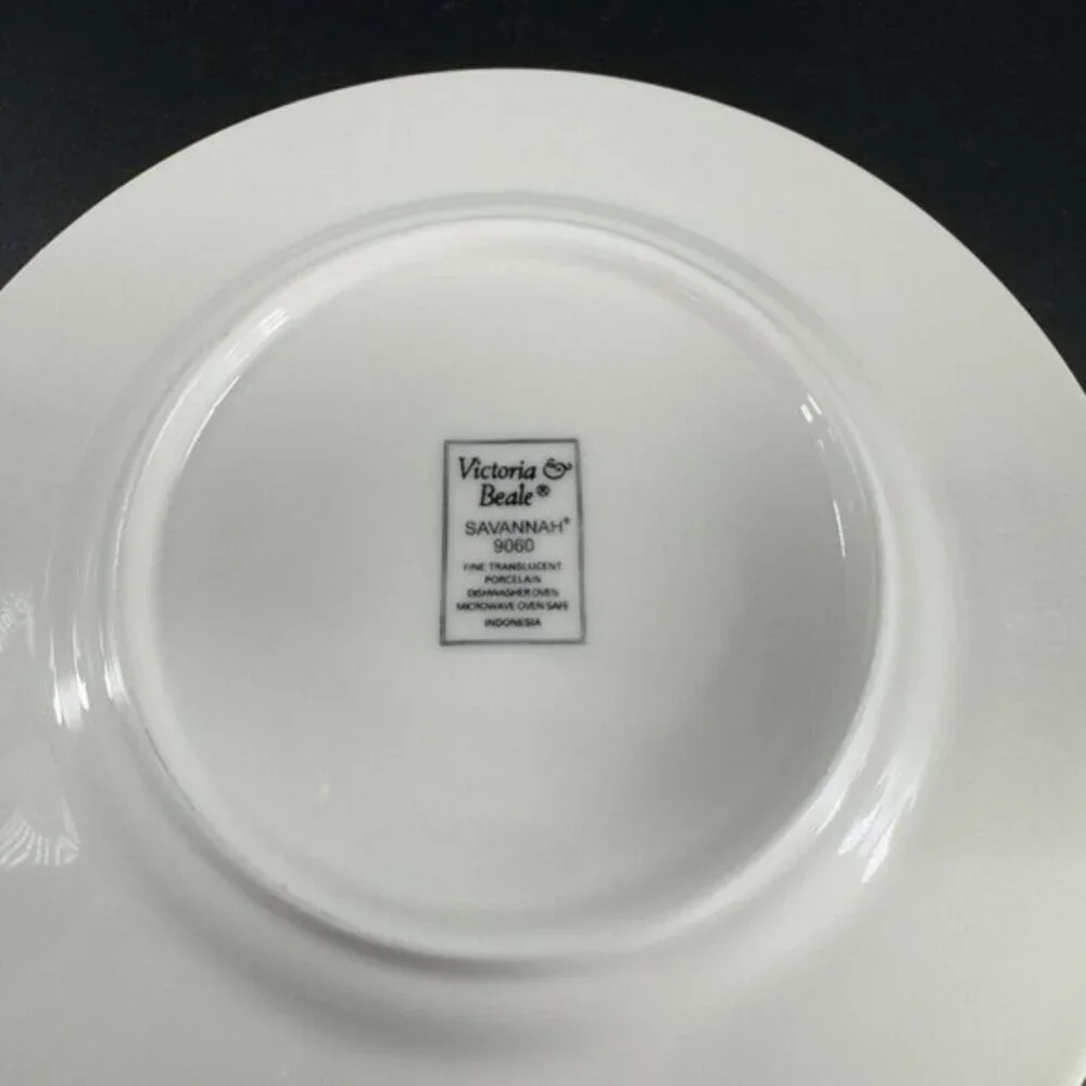 Victoria & Beale Savannah Porcelain Round‎ Dish Plate Set of 4 Dishes 6inch Wide